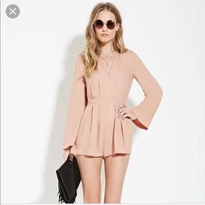 🆕🆕 Pleated jumpsuit